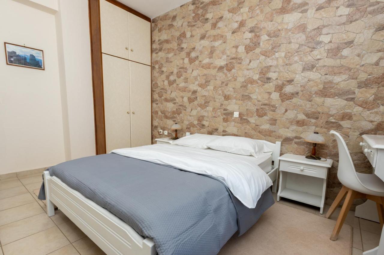 Αnastasia Apartments Mavrovoúnion Екстериор снимка